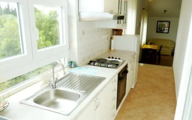 Apartment Karlo