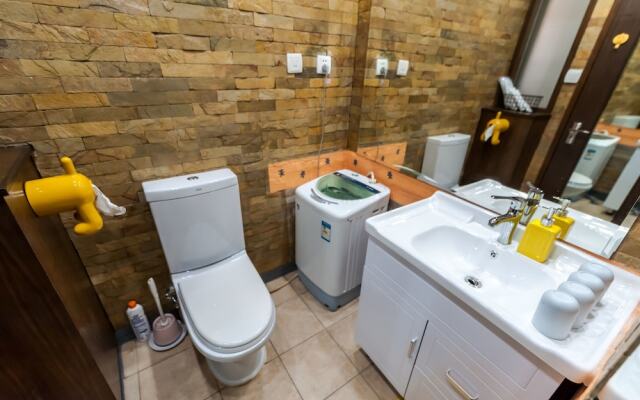 Qiyu Homestay - Zhongshan Park Branch