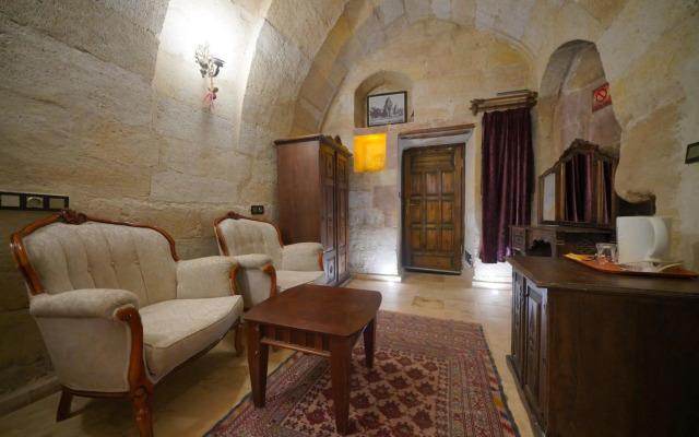 Travel Inn Cave Hotel
