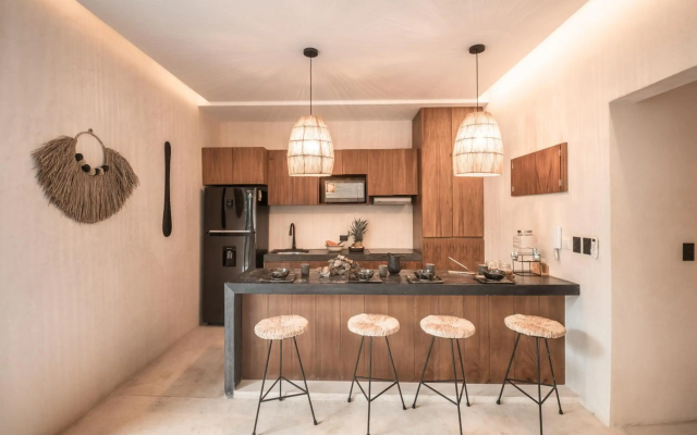 TOTALLY PRIVATE POOL AND TERRACE @ La Veleta D4