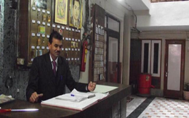 Purohit Lodge B&B By Stayapart