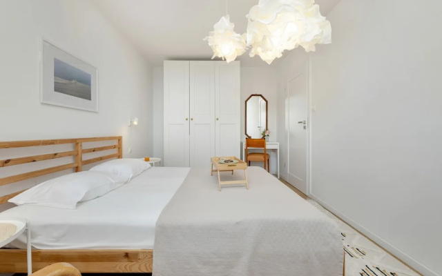 Apartment With 2 Bedrooms by Renters