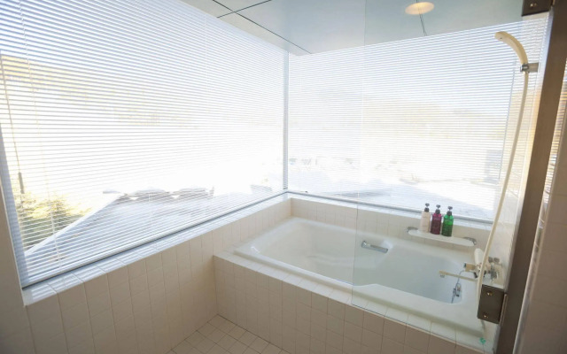 Northern Arc Resort Hotel
