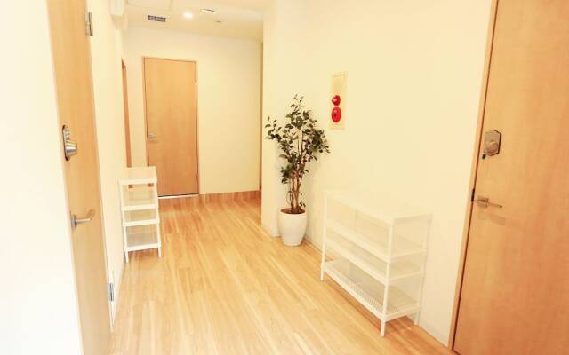 coins hostel tenjin