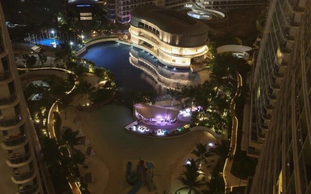 Azure Urban Resort HostedbyCes