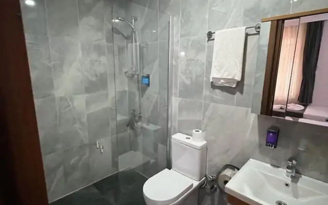 Oren Hotel