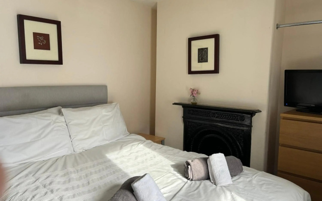 Admiral Blake Guest House