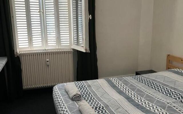 studio Gare beauvoisine parking gratuit