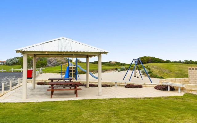 Sea-spray - Walking Distance to Ocean