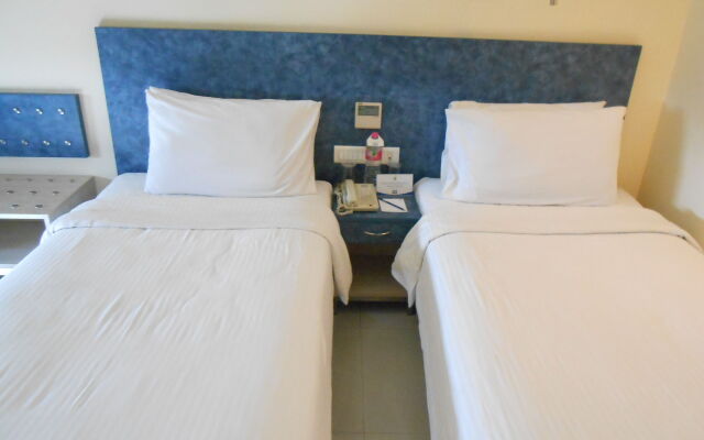 Lemon Tree Hotel Chinchwad Pune