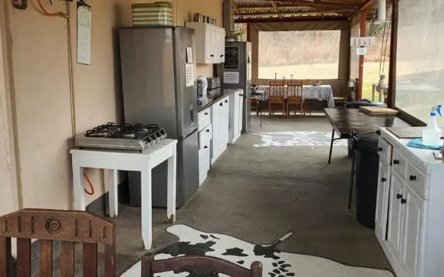 Drakensberg Bush Lodge