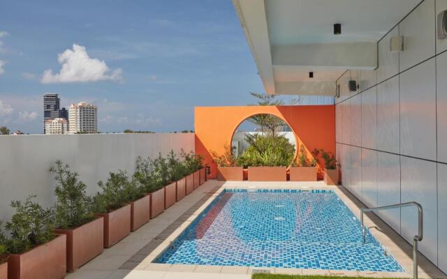 Mactan Belmont Luxury Hotel