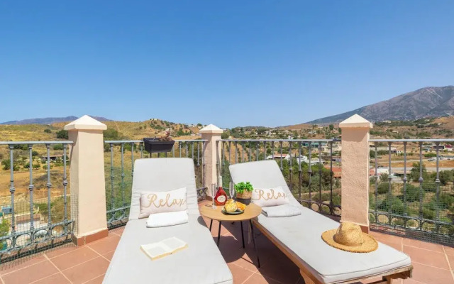 Luxury Mijas Golf, Pool & Pet Retreat