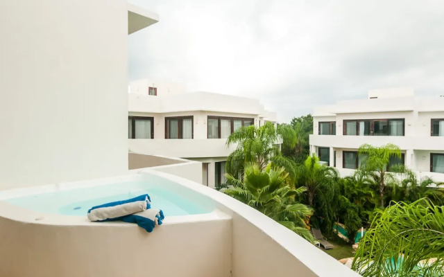 Mak Nuk Village Tulum I - Clothing Optional