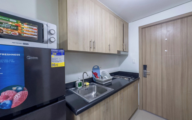 Staycation Shore 2 MOA Pasay