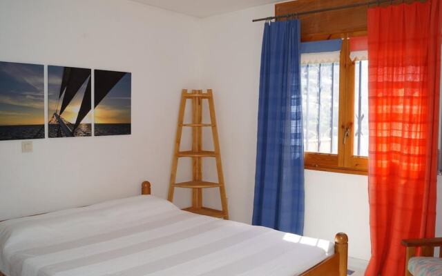 House - 3 Bedrooms - 107931