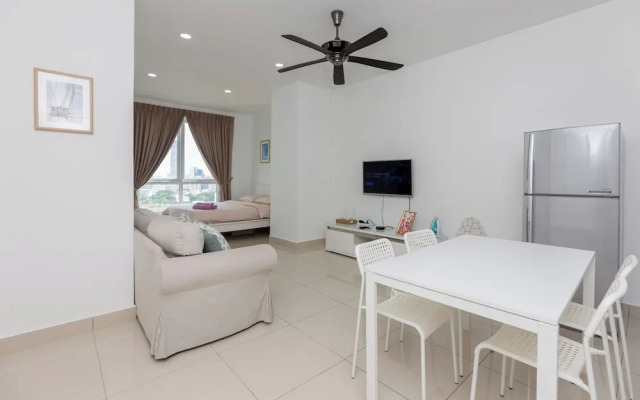 Mansion One, by BAYAN