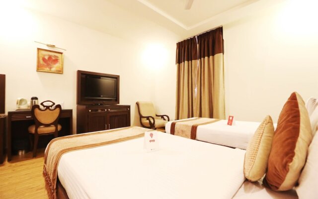 The Grand Hotel by OYO Rooms