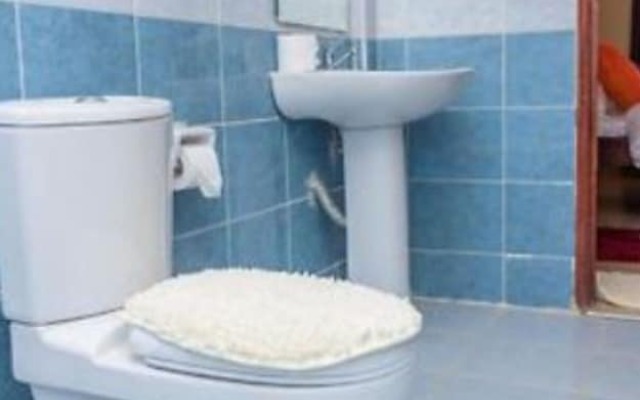 Karibu Airport Homestay