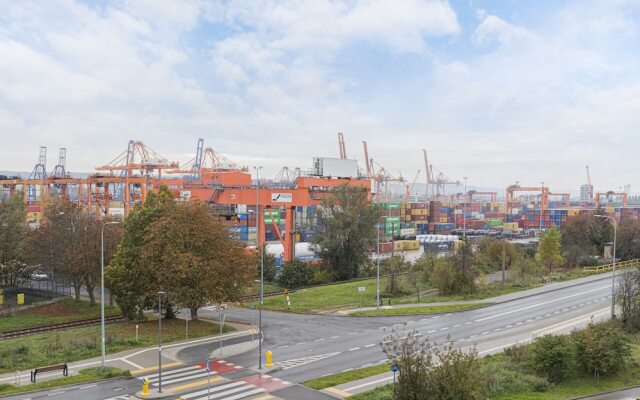 Gdynia Apartment Nasypowa by Renters