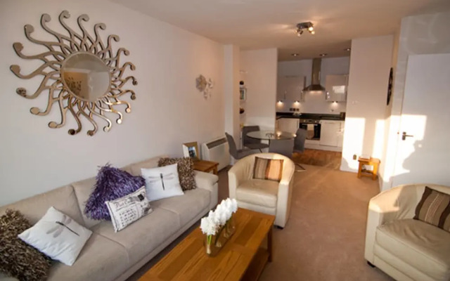 The Courtyard, Windsor, 2 Beds