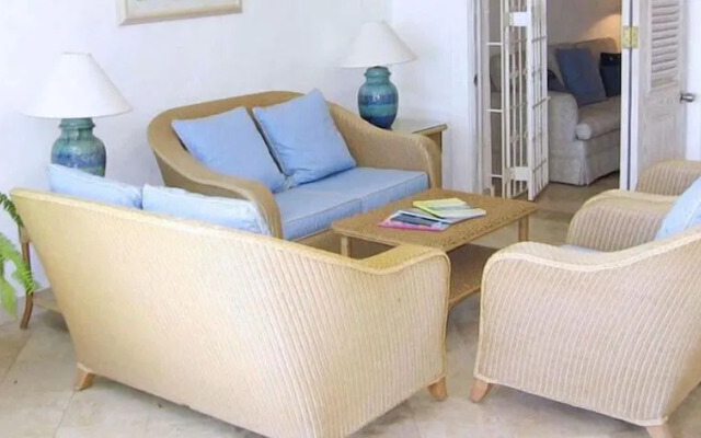 Emerald Beach 6 - Villa Cassia