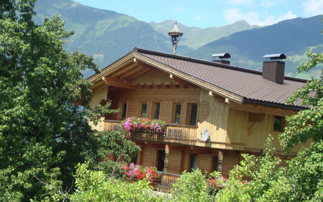 Farmhouse in Gerlosberg with Balcony, Garden, BBQ, Parking