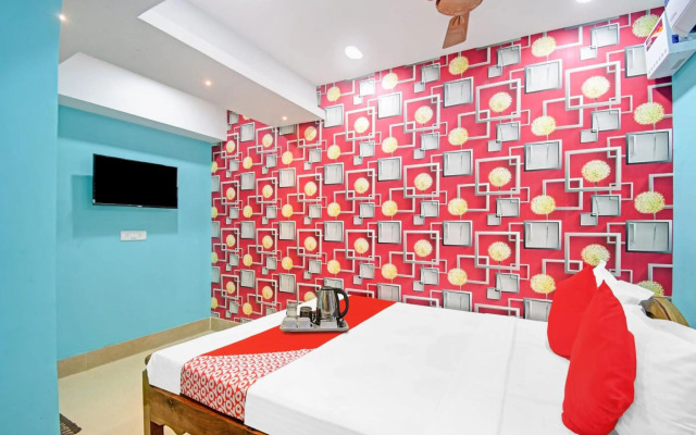 OYO 93214 Lewis Paradise