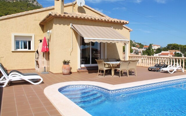 Villa with 4 Bedrooms in Calp, with Wonderful Sea View, Private Pool And Furnished Garden - 3 Km From the Beach