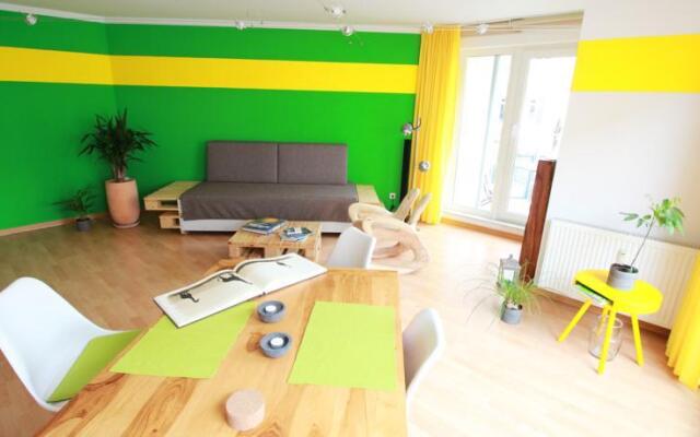 LittleHome | Ferienwohnung Leipzig Zentrum