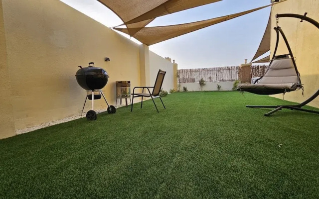 Dubai's Hidden Gem, Villa With Private Pool
