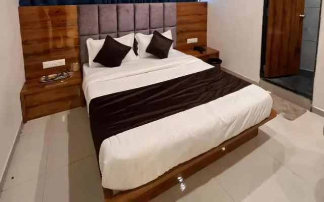 Hotel Rk Villa