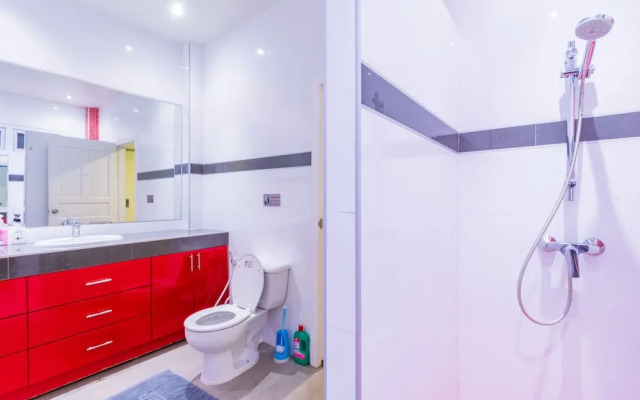 Modern 4 Bedroom Pool Villa - OPH1