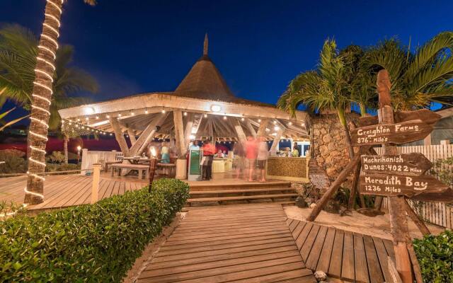 Abaco Club on Winding Bay