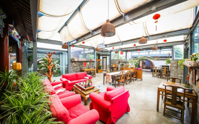 Old Beijing Square Hotel