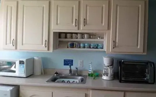 Moonlight Beach Suites