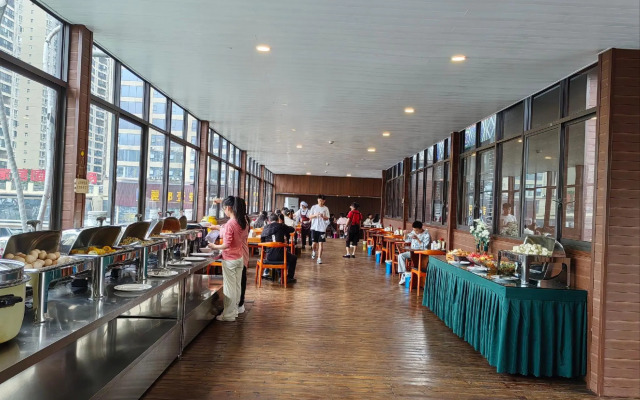 Yanhe Gallery Tianjie Hotel