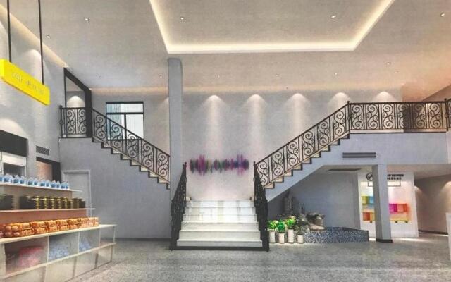 7Days Inn Zhuhai Crocodile Island Bohuang Furniture Baiteng Lake Branch