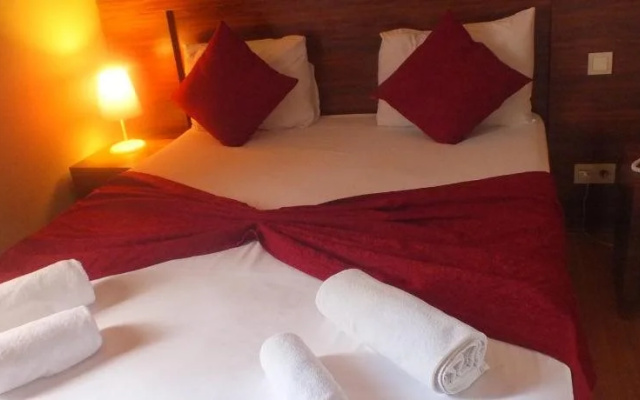 Somya Hotel
