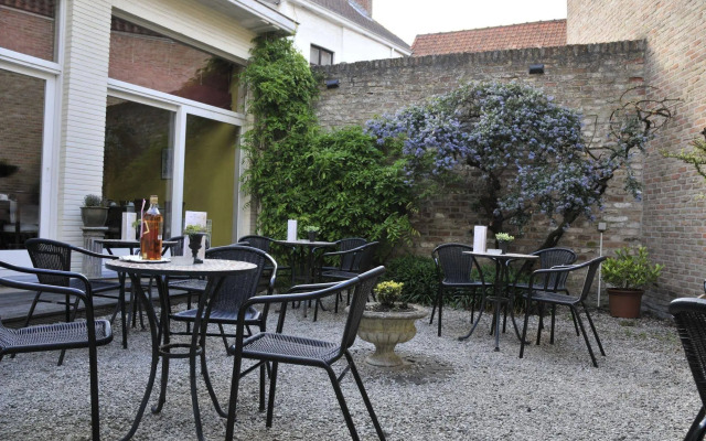 Hotel du Theatre