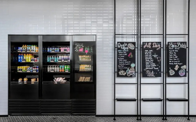 Moxy Bangkok Ratchaprasong