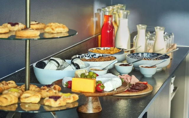Plumwood Boutique Hotel
