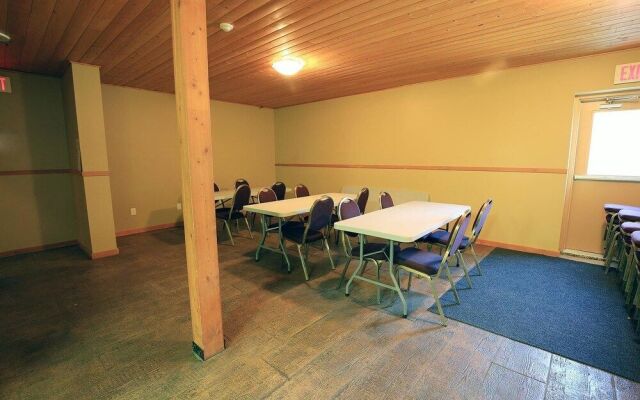 The Apex Mountain Lodge