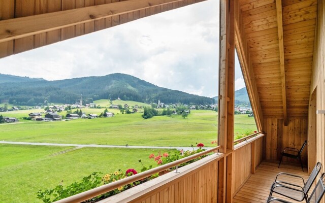 Spacious Apartment in Gosau With Shared Sauna
