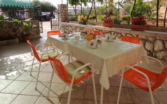 Villa Tiha