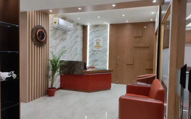 Royal Rooms and Banquet