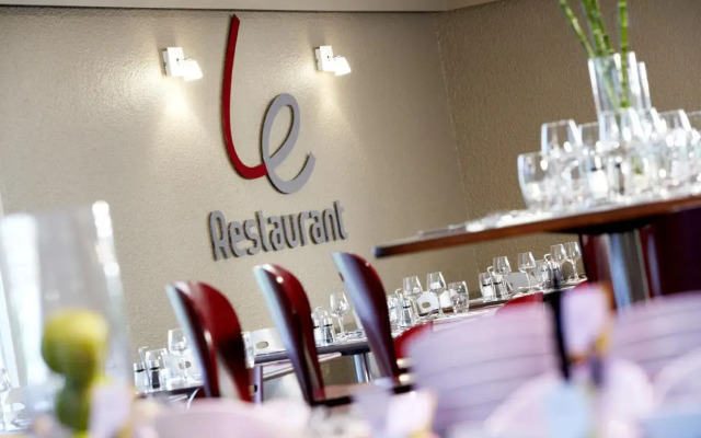 Hotel Campanile Auxerre - Monéteau