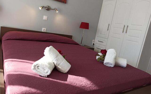 Wave Marathias Apartments