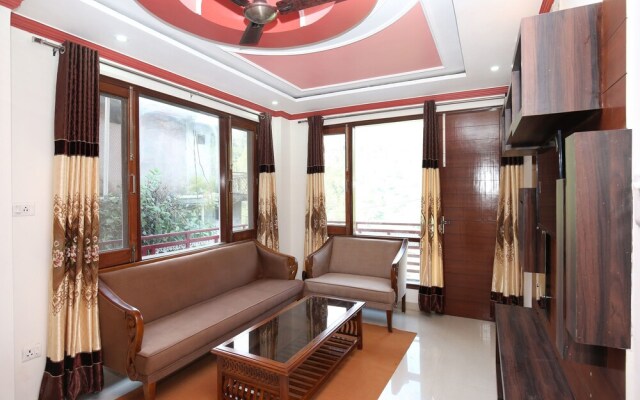 Oyo 17175 Home Blissful 2Bhk Kumarhatti