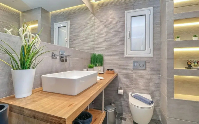 Y Apartments